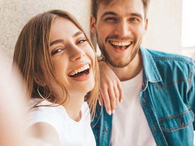 teeth whitening lake oswego | couple smiling