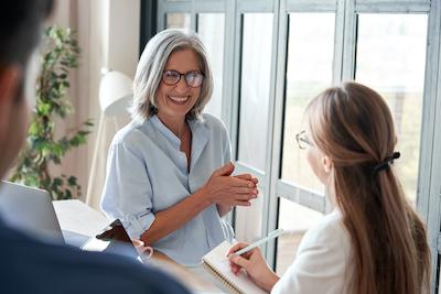 lake oswego dentist | patient checking in for appointment