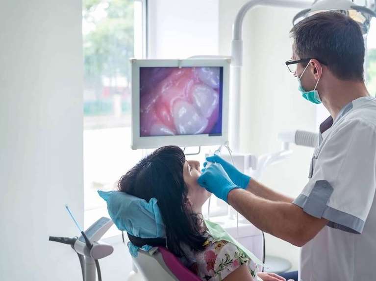 lake oswego dentist | intraoral camera